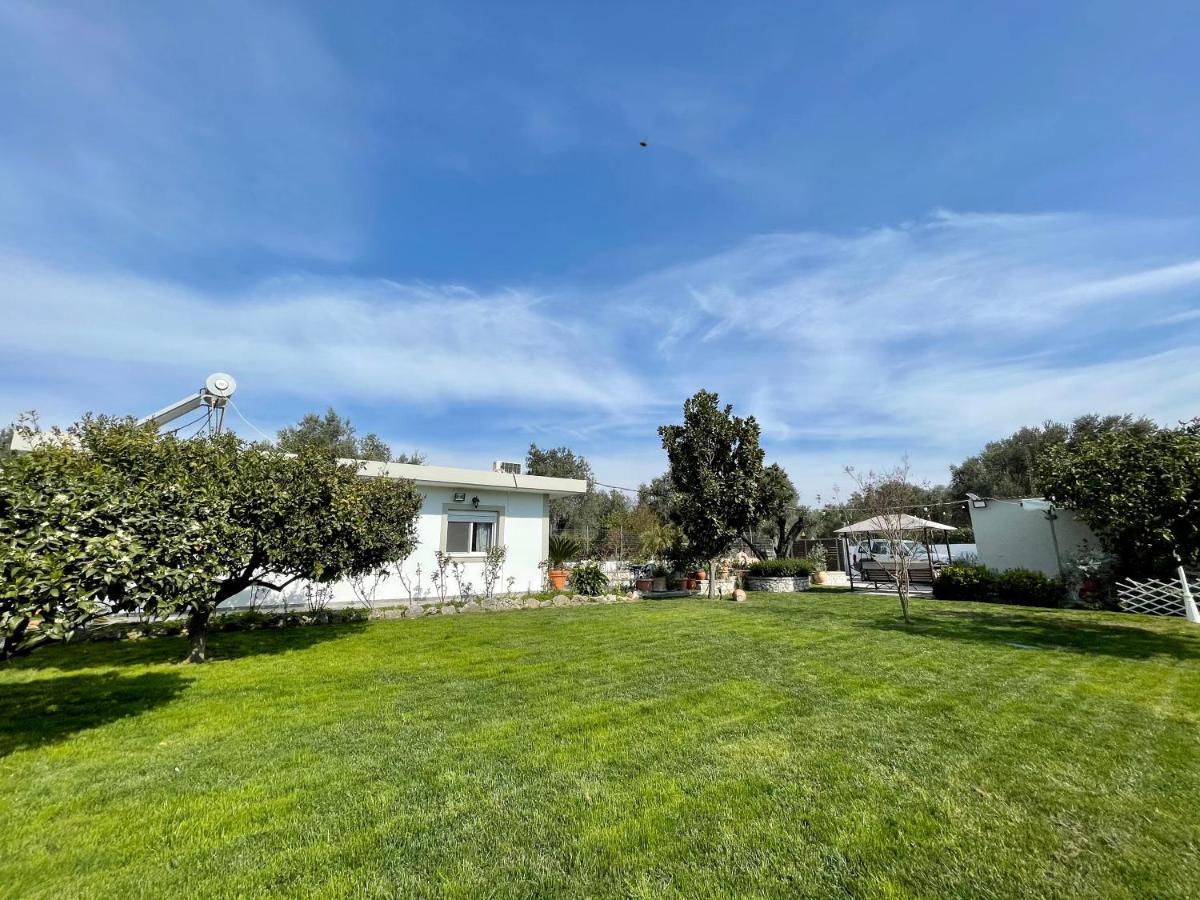 Archangelos Garden House Holiday home